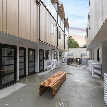 2 Bed 2 Bathroom Brand New Paradise 8 Mins To Cbd Queenstown Exterior foto